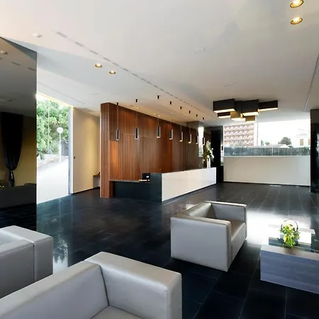 Acapulco Hotel 3*
